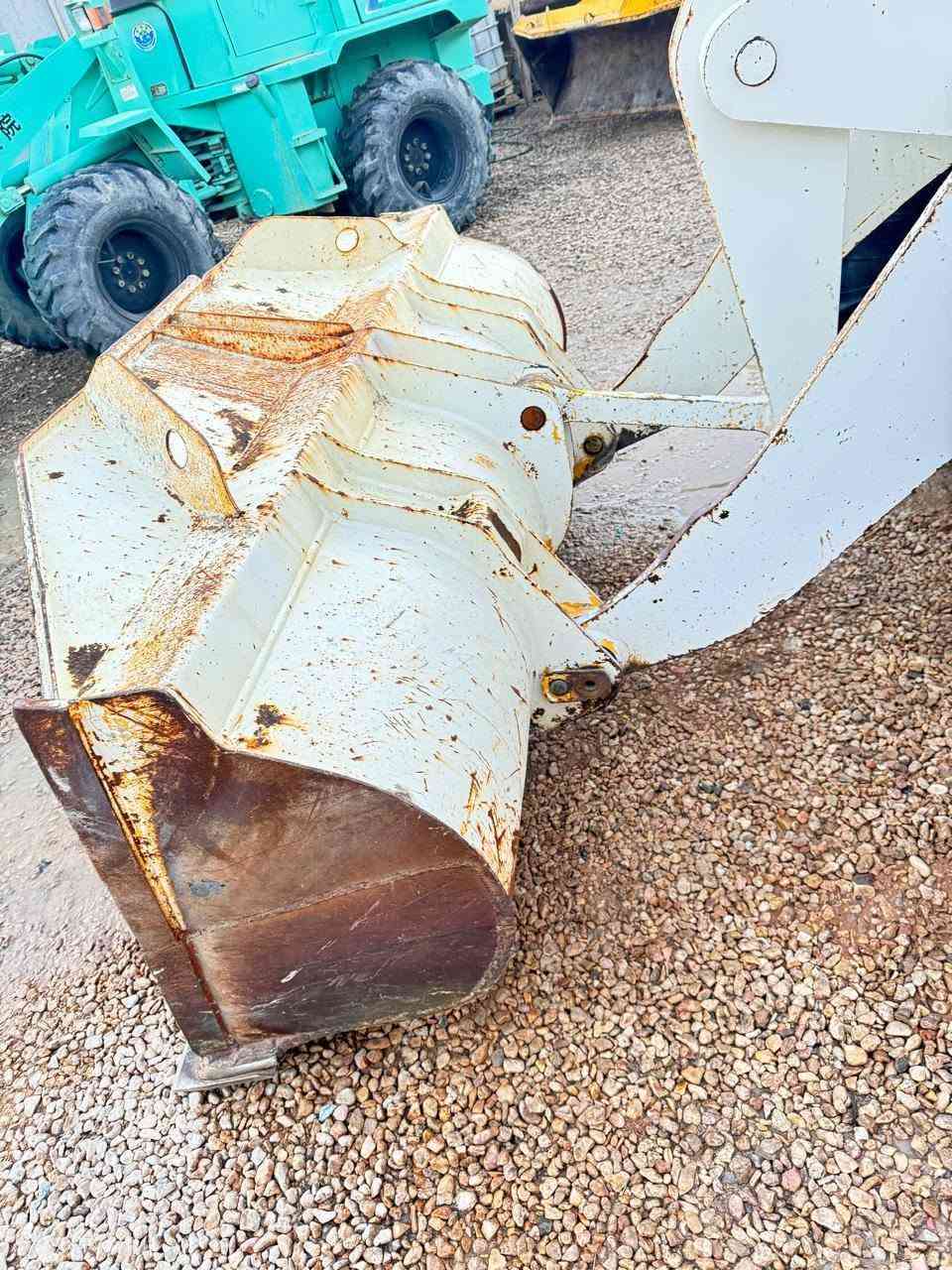دخول جديد كوماتسوه حجم 100
كير ميكانيكي محرك 4سلندر كمنز تبريد العنوان 
النجف شارع المطار معرض الإخلاص للمعدات الثقيله 
***********
***********
المستورد إبراهيم الغزالي
