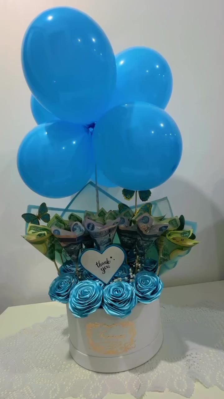 السلام عليكم
انا بشتغل تنسيقات هدايا بورد الساتان وبوكيه ورد 
لجميع المناسبات 
وباحلى الاسعار 
للتواصل

‭0751 160 9841‬
