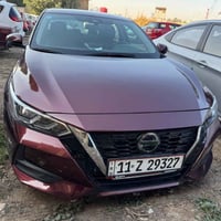 نيسان سنترا  2023  فئة  SV السعر 135 ورقة وبيها مجال بسيط ماشية 54 الف...