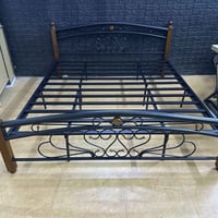 سرير نفرين • ماليزي • ١٨٠×٢٠٠ سم