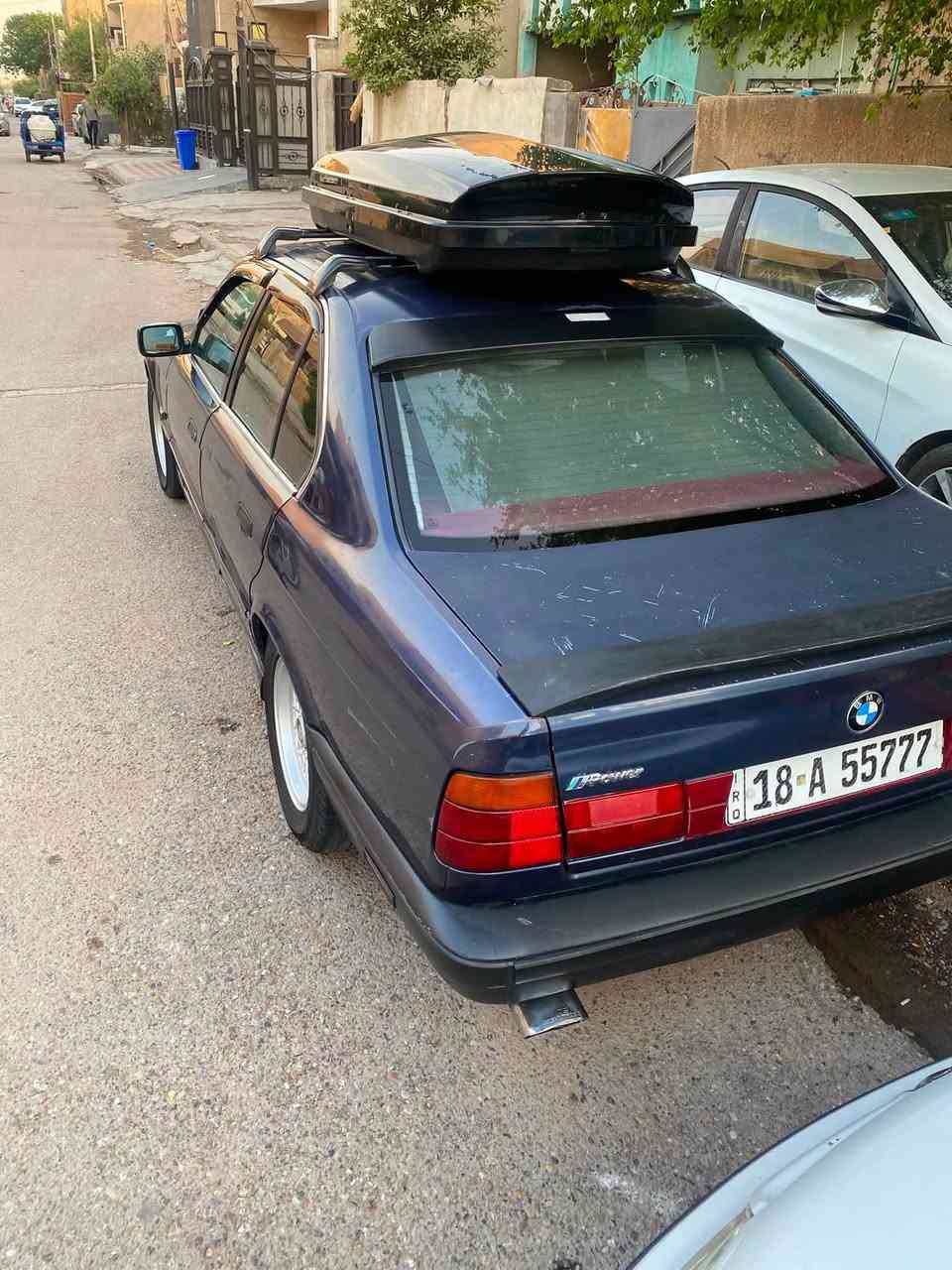 مديل ١٩٩٣ اندفجول السياره
بلادي لا صبغ لا ضربه تخم تاير تبريد كير مكينه اكسل كله بشرط سياره طوبه مابيها مصرف ربع دينار منضومه بانزين منضومه ماي منضومه تبريد قبل ١٠ تيام كلشي جديد اكسل وكير مطابق رون انصه شي بالbm سياره نقصها بس سايق رقم مميز باسمي السياره سعرها ٧٨ ورقه وبيها مجال 

***********
