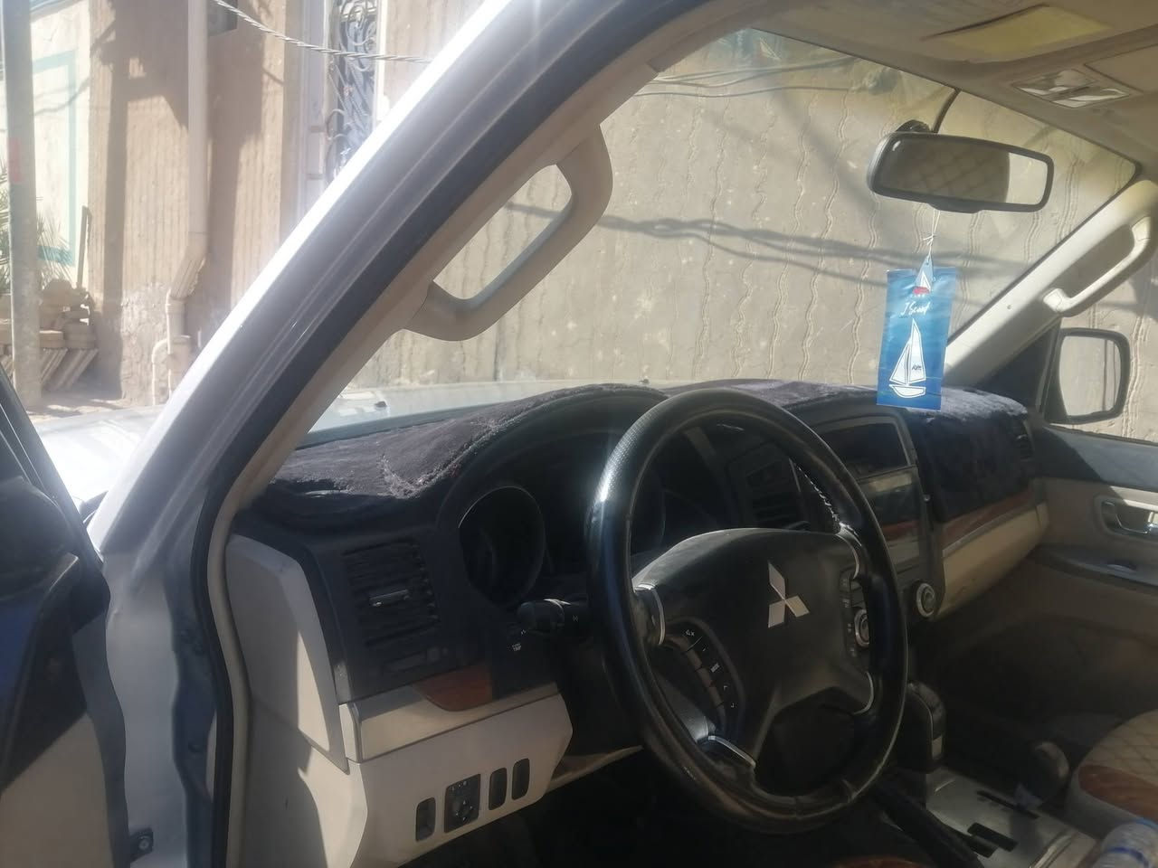 ٢٠٠٨بيه صبغ جاملغ الأمامي فقط سياره جاهزه للستفسار*********** مكانه النجف سعر١١٠
