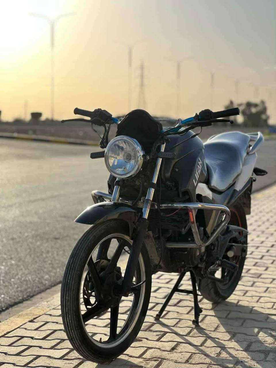 ليفان بطح مراوس
اوراقه كامله ومكمرك


**إذا كنت صاحب هذا الإعلان وتريد حذفه لأي سبب، رجاءا أرسل رسالة إلى الدعم الفني**