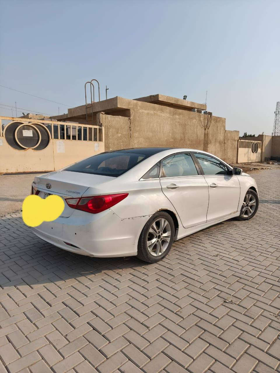 سلام عليكم سوناتا موديل 2011 وارد خليجي مكينة 2400
سنويه منتهية رقم أربيل قديم ما عليها غرامات بسم كردي شوكت متريد داور سوي رقم     بية حادث صفحة السائق بدون تكم مبدل بيه بيبان ثنين وجالمغ خلفي تصليح  والباقي مكفول  سيارة عوزة ترتيبات قليل ميكنة كير تأيرات جدد وتجي وشوف وتكلب مكان سيارة ديوانية
السعر 90 وبي مجال قليل ***********
