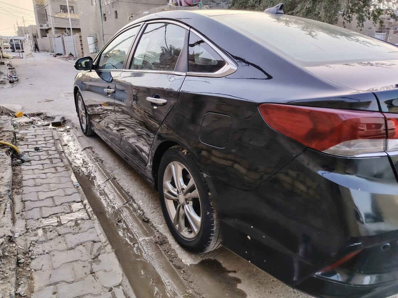 العنوان ديوانيه
للبيع او مراوس
راح اشرحلك كلشي ححتى متسألني شبيها 
سوناتا وارد امريكي موديل 2018 رقم انكليزي  محرك 2400 جي دي اي

كير 6نمر تدفئه تبريد تخم‌ تاير جديد
بصمة تشغيل بصمت ابواب
رادار   3وظعيات قياده شاشه كبيره
حساسات خلفيه كامره خلفيه
اشاير مري
السياره حادثه صفحه بالدوسه مأشره بالسونار واني هم مأشرلك عليها تبديل
بابين وجاملغ
صبغ صفحه كامله
السوك كلشي بي اخوان
السعر 115
واذا مراوس اراوس
العنوان ديوانيه حي الامين الاولى
الاتصال ***********
