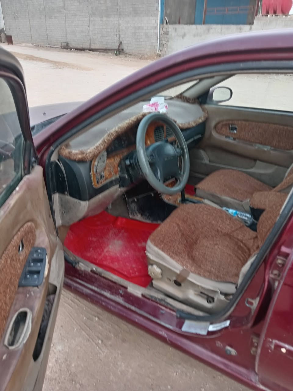 بسم الله الرحمن الرحيم
للبيع فقط كيا سيفيا 2001 موازي محرك وكير خير من الله حدادية جاهزة عدى المشط ينضح كهربائيات جاهزة عدى كيج البانزين والجامات الخلفية ما يشتغلن تايرات جدد باتري جديد المالك بالكوفة ، مكان السيارة بالناصرية قضاء النصر عندي وكالة عامة سعر 24 مجال قليل حك الجية والرقم بغداد شرط مداور
المشتري يتصل على الواتساب ***********
والاثير ***********
والختام على نياتكم ترزقون
