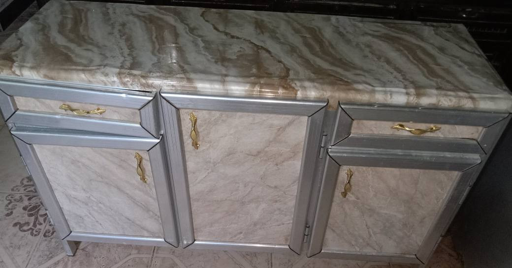 السلام عليكم ورحمه الله وبركاته 
مكلف بالنشر 
كاونتر للبيع سعره 60 وبي مجال


**إذا كنت صاحب هذا الإعلان وتريد حذفه لأي سبب، رجاءا أرسل رسالة إلى الدعم الفني**