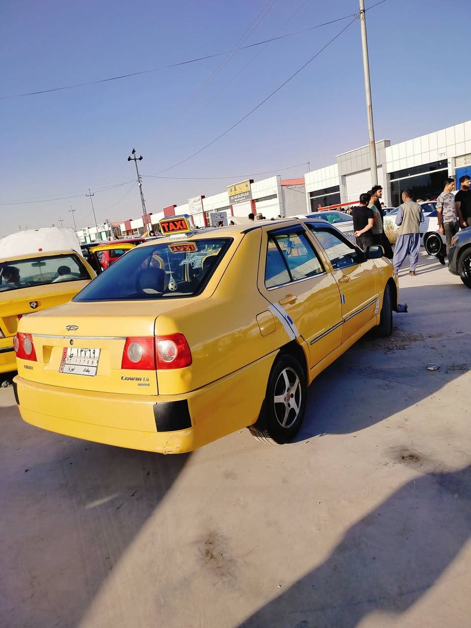سياره كوين للبيع موديل 10 سعر 25 مراوس سمكه مشروع وطني دفتر بنزين شرط تحويل فقط تبريد ما يشتغل ***********
