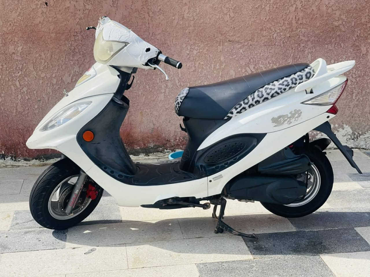 سلام عليك دراجه لبيع مكانه ١٥٠
‏‪***********‬‏
