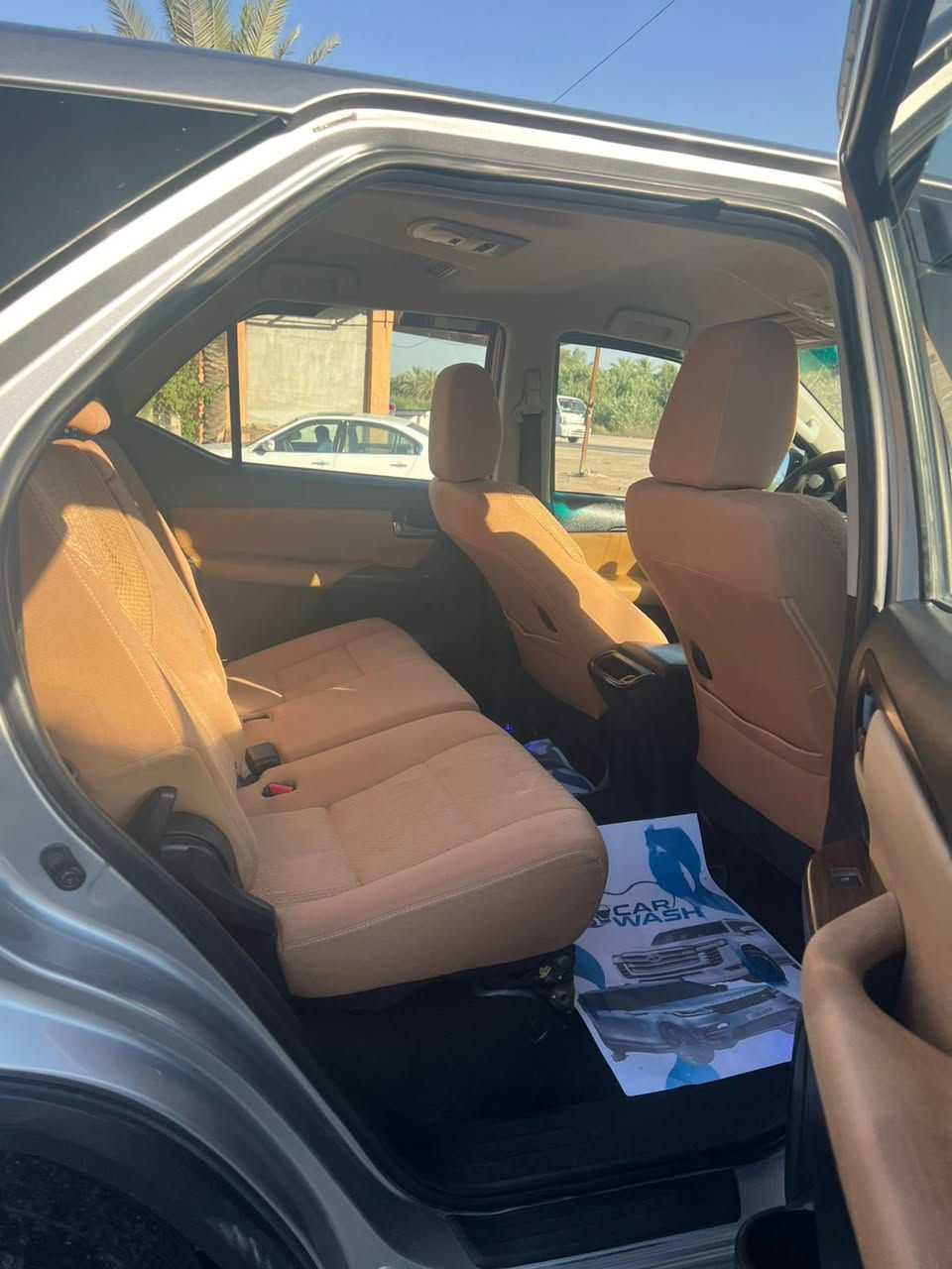 السلام عليكم 
فورجنر 2016 

رقم بغداد 

لونهه سلفر  

محرك 2700

7 راكب 

3 قطع تبريد 

ماشيه 300 الف 

خليجيه 

بيهه بس الدعاميه الامامية بيهه صبغ  وشبر بارد بالجاملغ بسبب طخه تكتك 

السياره كلش نظيفه  على ايدي 

سعر 220 واذا شراي الك بيهه مجال حك الجيه

مكاني بالحله


**إذا كنت صاحب هذا الإعلان وتريد حذفه لأي سبب، رجاءا أرسل رسالة إلى الدعم الفني**