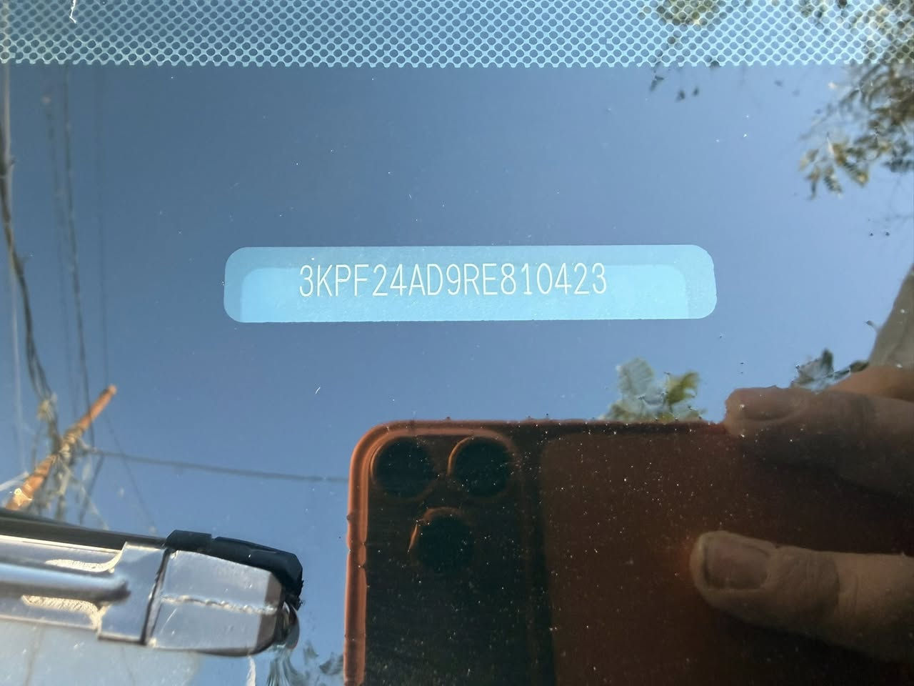 ‏سلام عليكم
‏كيا￼ ‏￼4k

‏موديل 24 

‏محرك 2000 

‏ماشي 20 

‏بس ضرر أمريكا 

‏رقم الشاصي موجود بالصورة 

‏موقع السيارة نجف الاشرف 

‏سعر السيارة 188 بها مجال بسيط 

‏استفسار الرقم اتصال ***********￼￼￼￼￼￼￼￼
