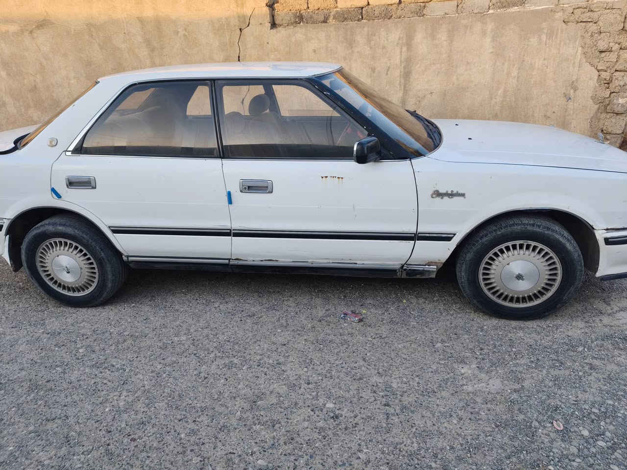سياره هارتوب للبيع موديل 88 محرك وتجي منضومه تبريد بس عاطل السياره حلوة بس يعوزهه ترتيب السعر 45  وترهم قصاط /***********
