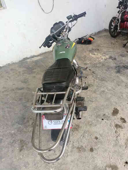 اسلام عليكم اخوان دراجه تايكر 25 بعدها جديده باب أول السعر 725وبيها مجال حق الجيه ***********
