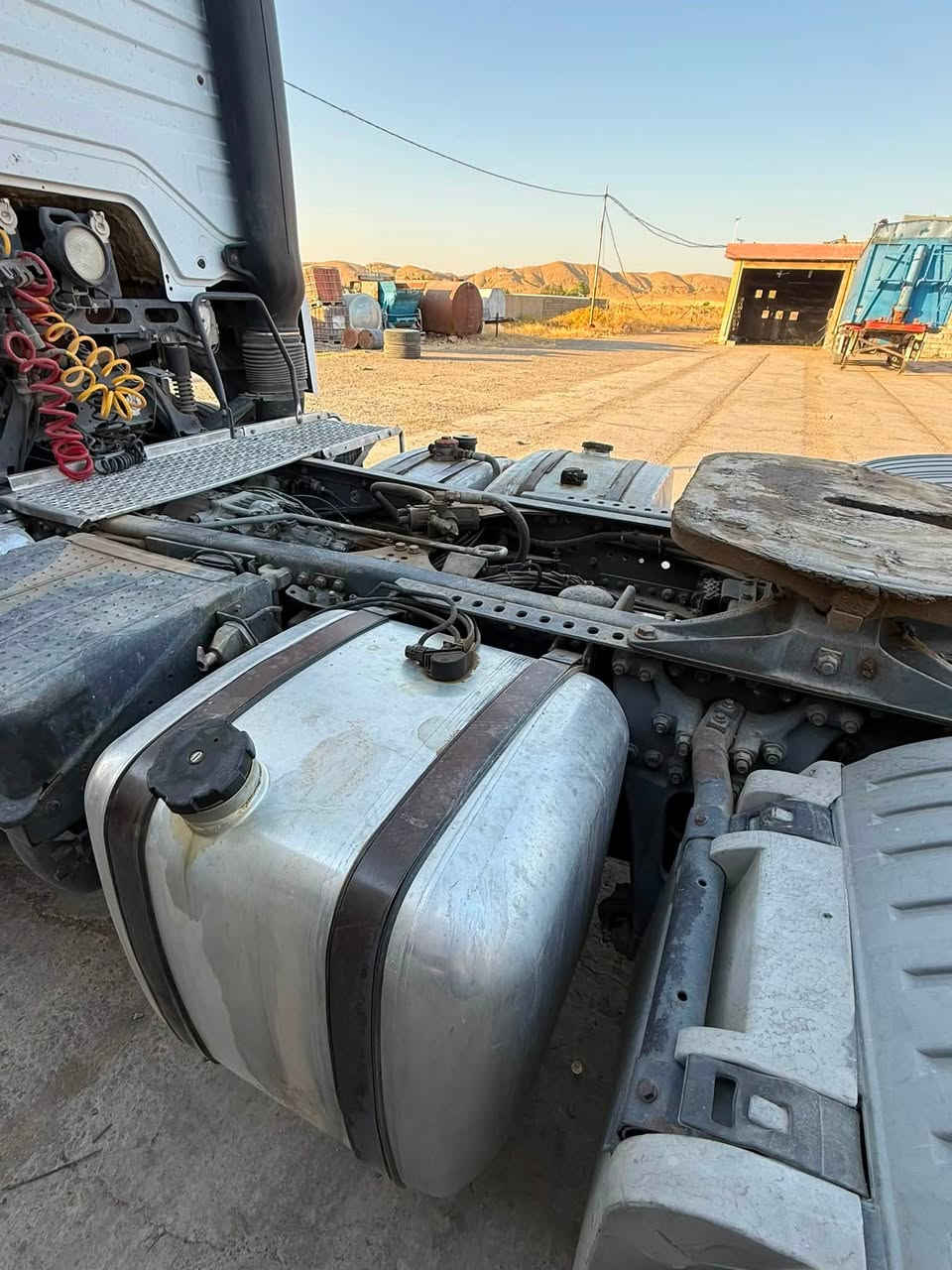 اكسور للبيع رقم سليمانيه مربوطة نساف حنطه موديل 2002
سعر 160 أوبي مجال 
فصخ وربط بس راس 
رقم تلفون ***********
***********

