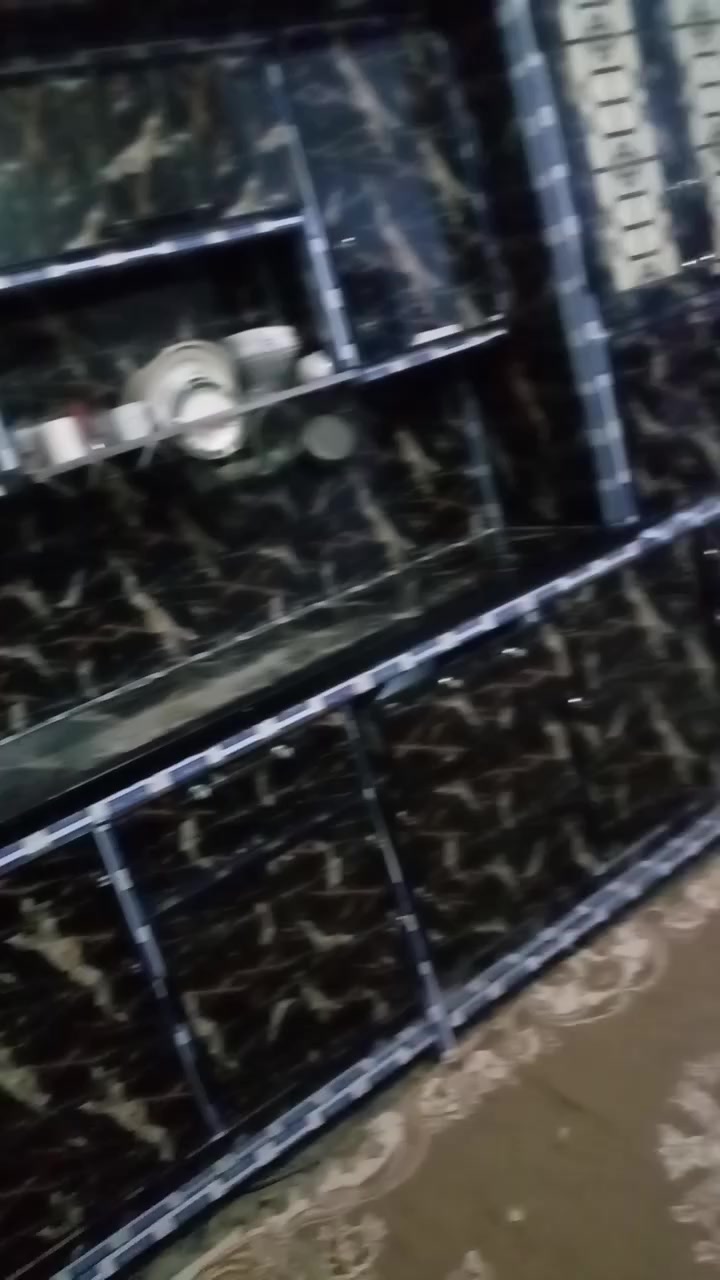 السلام عليكم هذا كاونتر للبيع وديوان وبوفيه للاستفسار خاص المكان الشعلة الدوانم خلف السكه شارع 60


**إذا كنت صاحب هذا الإعلان وتريد حذفه لأي سبب، رجاءا أرسل رسالة إلى الدعم الفني**