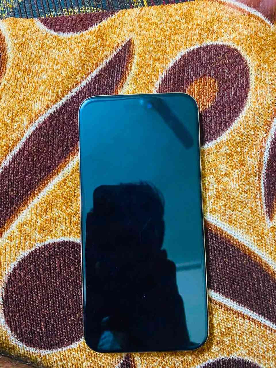 موجود ايفون 14برو ماكس دبل خط مبدل شاشه وبطاريه اصليات شرط فيس إيدي شقال واضمان يومين اي غللل راجع الجهاز بيع السعر 650وبي مجال ***********
