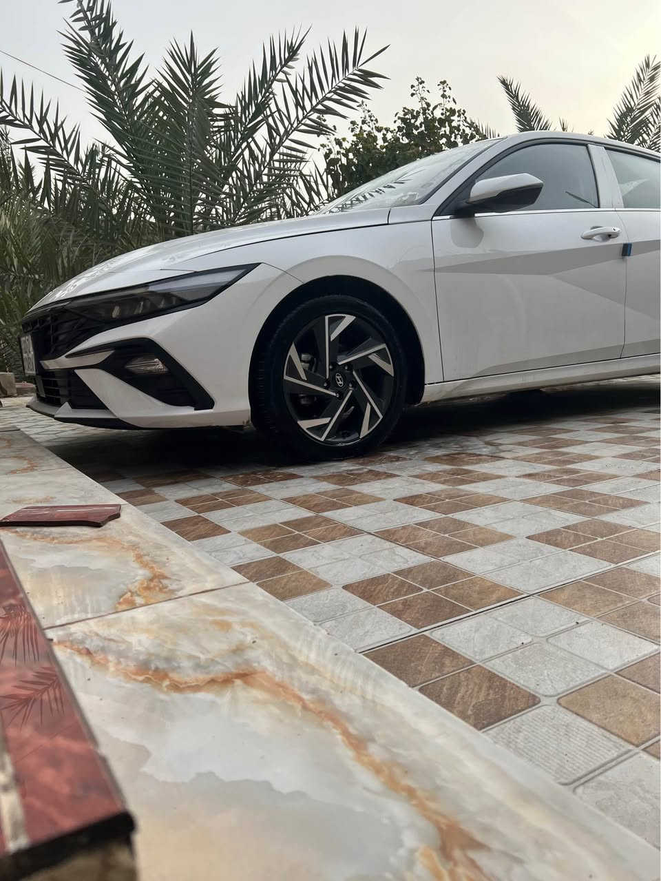 النترا 2025تجميع صيني كفاله عامه ماشيه 22الف فول موصفات رقم اربيل محرك 1500 دبل نوزل 
السعر 150
مكاني البصره
*********** البصرة, العراق
