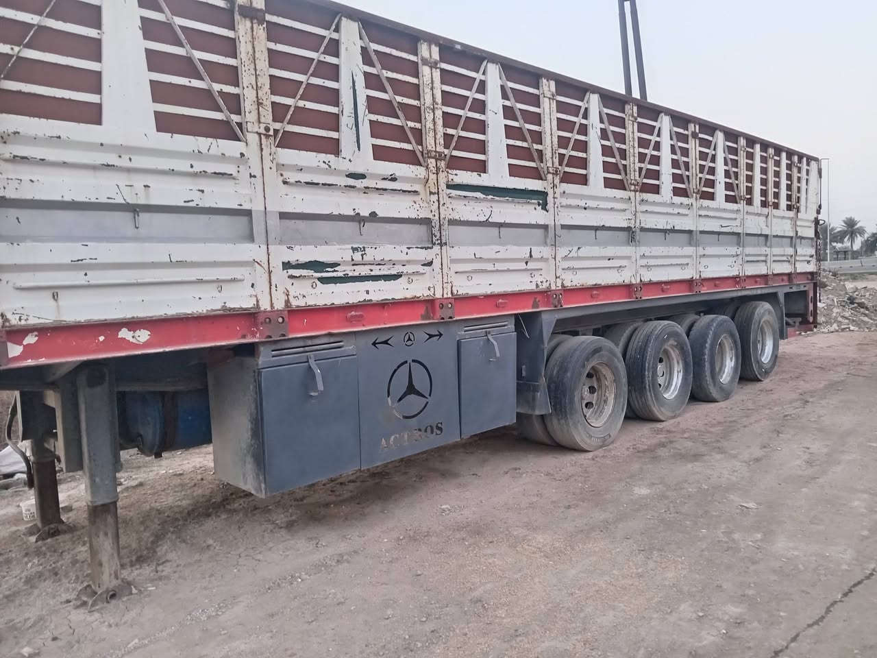 السلام عليكم عربانه عمل ١٣٦٠ مكفوله شريط صيني دناكير اثنين ١٤ صيني وثنين١٣ تايرات زوجين جدد والباقيات نضاف *********** المكان ابو غريب السعر ١٣٥ وبيهه مجال
