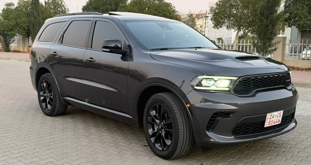 دوج دورانغو موديل: 2025
الفئة: R/T Plus فول فول مواصفات 

المواصفات:
محرك V8 فور ويل 5.7L
قمة المواصفات
سقف شامواه
بانوراما
جير أوتوماتيك
مرايا كهرباء
رادار
دبل أكسل
كاميرا
حساسات
كراسي مع تسخين
شاشات
مرايا مع رادار
لايت زينون
لايت LED
ستيرن مع تسخين
رادار أمامي وخلفي
مواصفات كثيرة أخرى
الحالة:
الممشى: فقط 2,000 كم
حساب سفري
على دهان الشركة
بدون أي مصروف
نظيفة جداً
كل شيء بشرط
القير والمحرك بشرط وغير مفكوكة
براغي بودي على دهان الشركة
لا توجد أي مشاكل
السعر: عند الطلب (اكتب تعليق ويوصلك السعر مباشرة)
الموقع: السليمانية
رقم صاحب السيارة: ***********
