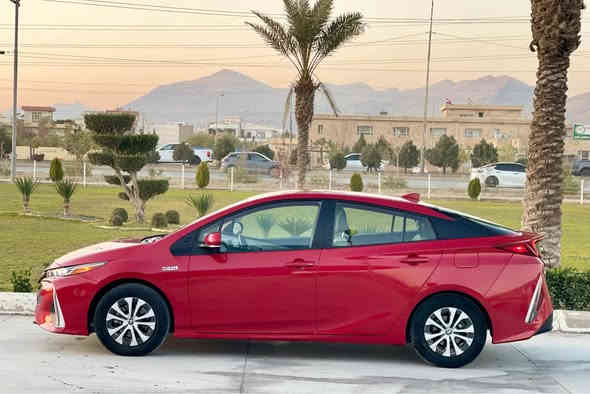 ‏𝟐𝟎𝟐𝟐 𝐓𝐎𝐘𝐎𝐓𝐀 𝐏𝐑𝐈𝐔𝐒 𝐏𝐑𝐈𝐌𝐄 𝐏𝐋𝐔𝐆-𝐈𝐍 𝐇𝐘𝐁𝐑𝐈𝐃
‏𝐋𝐈𝐌𝐈𝐃𝐄𝐃
تويوتا بريوس برايم ليمتد موديل : 2022
اللون : ماروني مميز
عداد المسافة : 3000 الف 
حجم المحرك : 1.8L (4,سلندر) 
 المحرك ✅ بەرزین + هايبرد + كهرباء
✅ بدون صبغ ✅ بدون تبديل ✅ بدون ارباكات ✅
المواصفات : 𝐏𝐑𝐈𝐌𝐄 𝐏𝐋𝐔𝐆-𝐈𝐍 𝐇𝐘𝐁𝐑𝐈𝐃 𝐋𝐈𝐌𝐈𝐃𝐄𝐃
فول فول مواصفات (فقط بدون بانورما)
شوين:رانيه
***********
***********

السعر : ۱٤٥$ رانية
