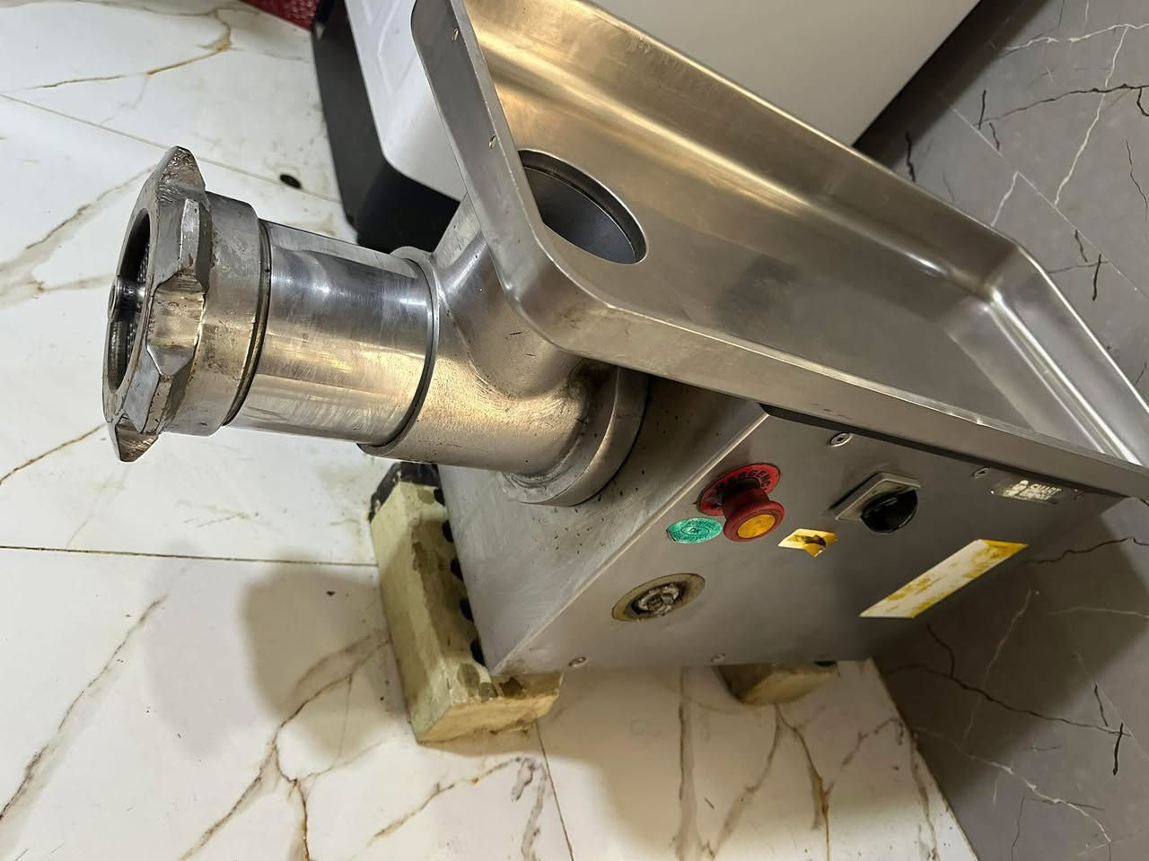 مثرامه حجم 32 تركيه للبيع 
***********
