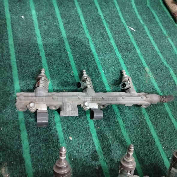 سلام عليكم للبيع مصاطر نوزلات شاهينه جديده مال حاويه زوجين تخمين عنوان ناصريه رقم الهاتف ***********
