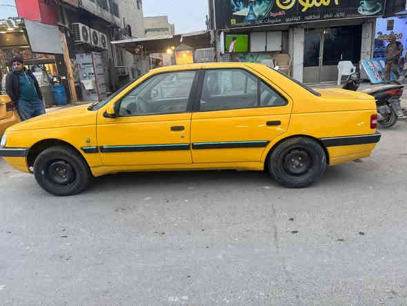 السلام عليكم بيجو لميس ٢٠١٣ مكينه كير خير من الله السياره شغاله من كلشي  السعر،٤٠وبيها مجال بصيط مكاني بغداد الشعلة برقم الهاتف***********
