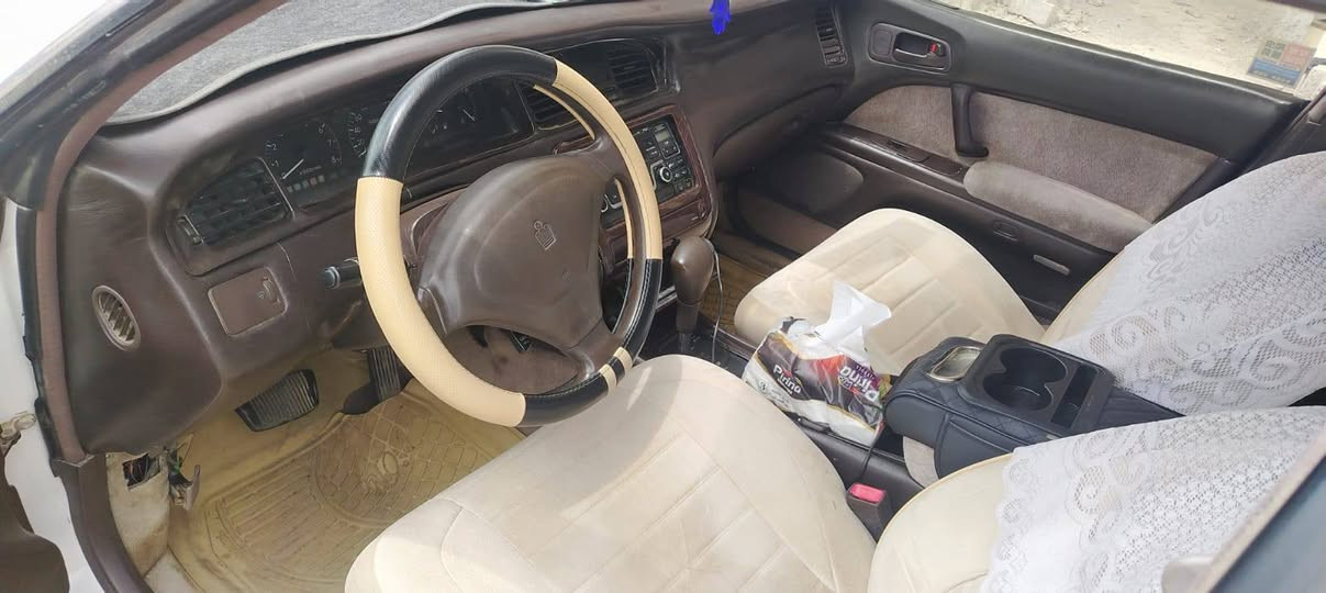 تايوتا 94 محرك بطه رقم وسنويه جديد بأسمي شرط التحويل...نظيفه مال جناي.. تبريد تايرات جديد كير محرك جديد سعر 68$..لأتصال بالرقم *********** خناقين, ديالى
