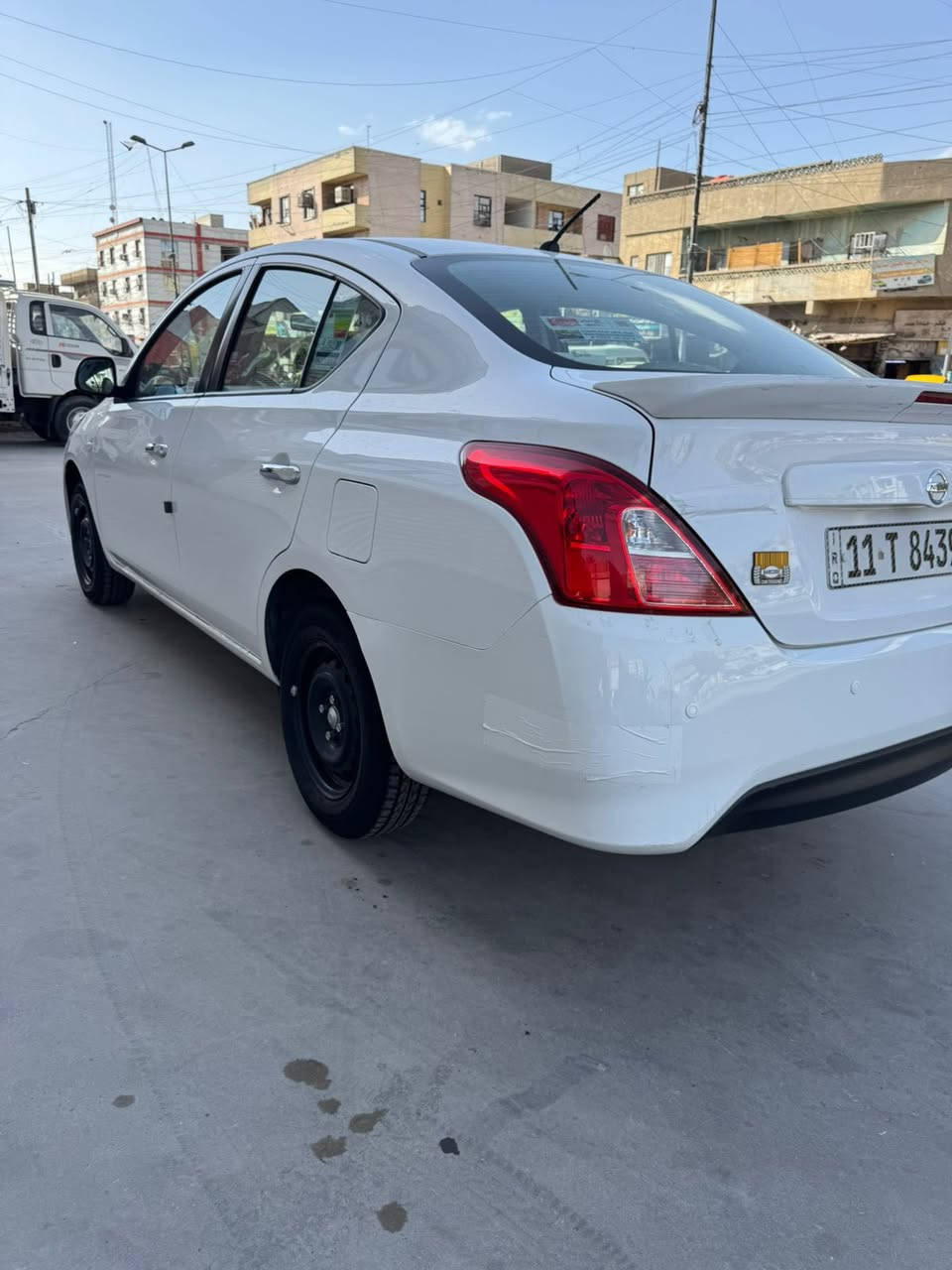 سلام عليكم عندي سني هندي لبيع موديل 20 رقم بغداد الدولي الجديد (بسمي) ماشيه 17 الف مكفوله كفاله عامه من ضربه صبغ بارد مكاني بغداد الكرخ رقم تلفون ***********

دوشمه عام سبير ما نازل تايرات شركه باتري شركه كله على وضع شركه
