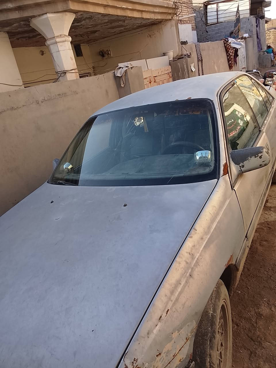 السلام عليكم قابل اوميجا للبيع موديل 1988 سياره جاهزه مقفوله من قير ومحرك جير عادي محرك 1800 بالكيس مبدل بها اربع ابواب مثل ما موضحه بالصوره رقم نجف تحويل ثاني يوم مشروع وطني سعر 15 ورقه وبيها مجال مكان السياره بابل رقم الهاتف***********
