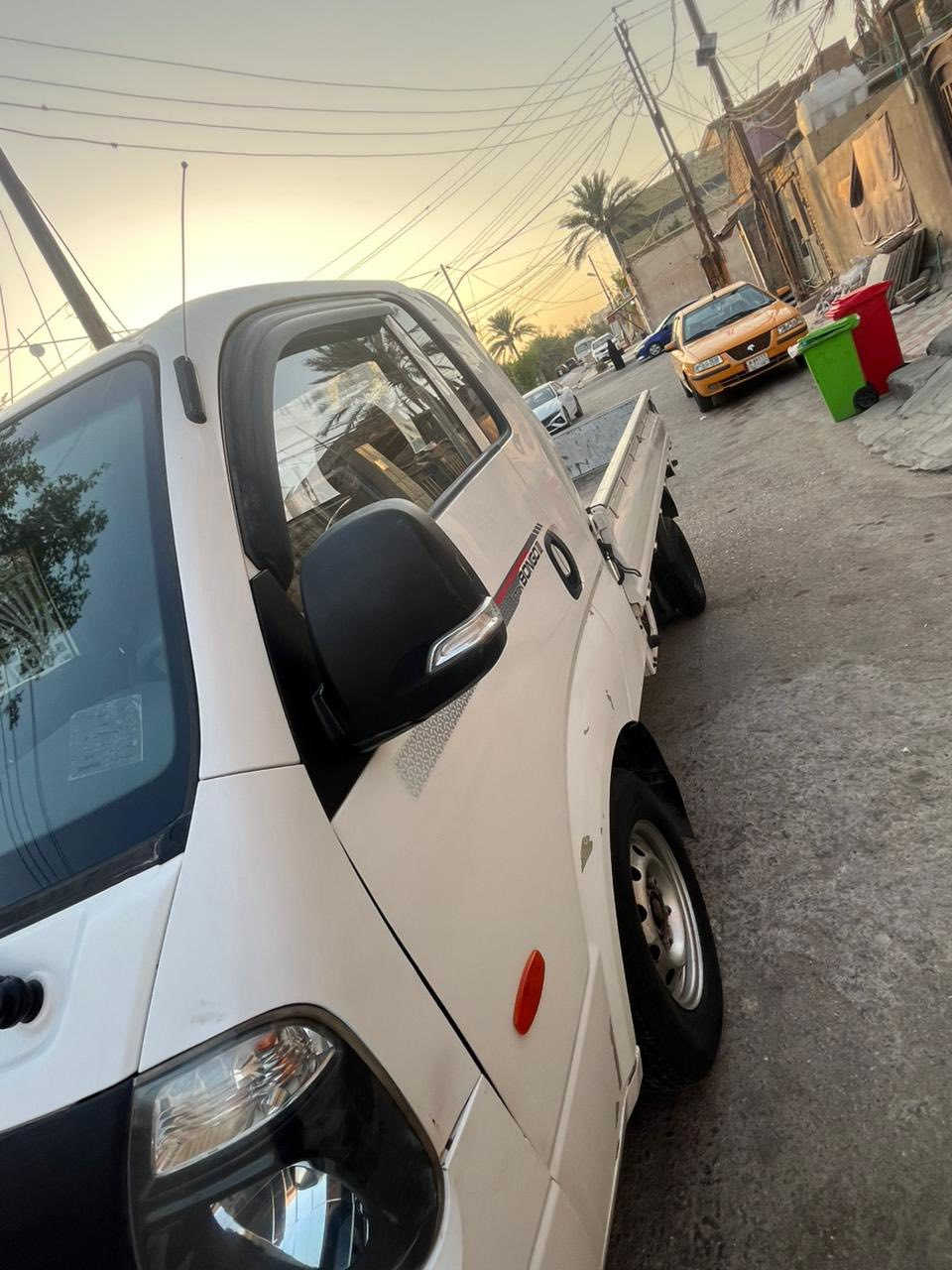 كيا حمل مسكر موديل ٢٠١٩ مكفولة كفالة عامةعدا رصعة بالباب الخلفي رقم قادسية تبريد تدفأ فول كشن حراري مري شفط لا تبخير لا تنقيص دبلو جاف تخم تاير حدادية جديدة مكفوله كفاله عامه مكينه وكير واكسن سعرها130  العنوان كربلاء الرقم الهاتف***********
