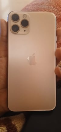 آيفون ١١ برو • ٦٤ • بطارية ١٠٠