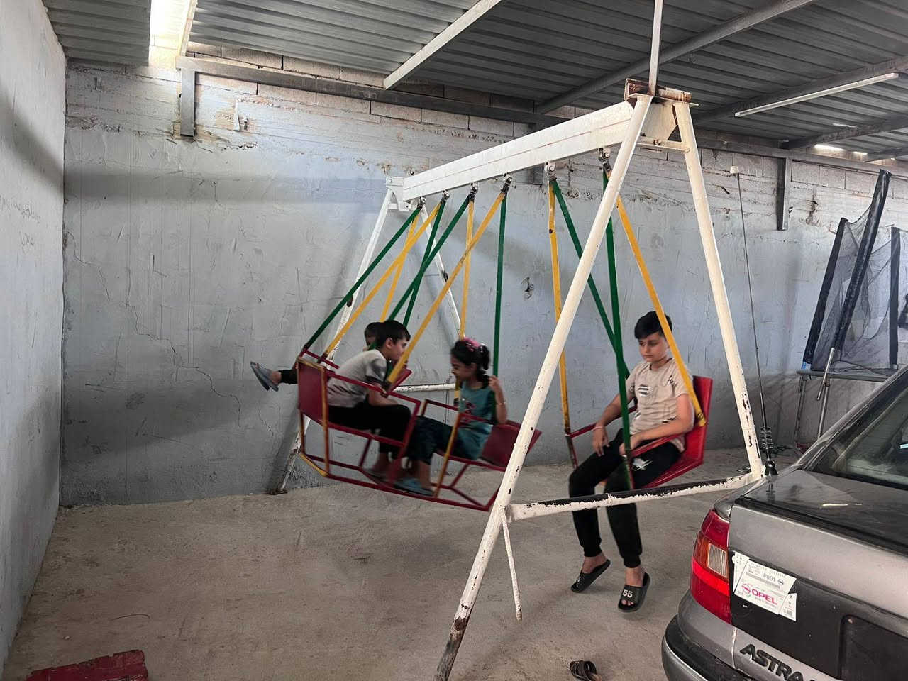 للبيع الديديه حديد ثقيل سعرها 200 وبيها مجال،،والفيشه استعمال قليل جديده 200 وبيها مجال ،،ونطاز عل نص  150 وبي مجال،،الاستفسار *********** بي واتساب العنوان موصل كوكجلي
