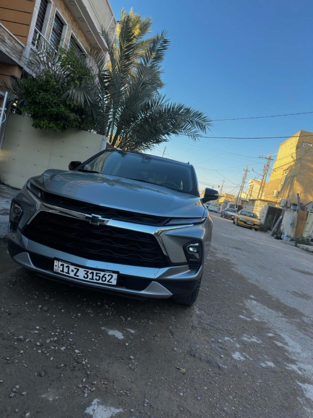السلام عليكم

شفروليت بلايزر  2024 



السيارة فول مواصفات 3LT فئة الريد لاين 



المحرك سته سلندر V6 3600cc



ماشيه 39 الف ((كيلو ))و قابل للزيادة 



السيارة السيارة جاهزة من كلشي 



مواصفاتها تدفئه كشنات صندوك كهرباء رادار قطعتين تبريد لايتات LED نقطه عمياء بالمرايات كراسي كهرباء كشنات جلد كامرات 360 درجه ابل كاربلي و اندرويد اوتو المرايه الوسطيه تجي كامرة مثل الكاديلاك و التاهو شاحن لاسلكي مثبت سرعه تحديد مسار و هواي مواصفات ثانية معروفه البلايزر و خصوصاً هاي الفئه 



السيارة مبدل قطعه وحدة فقط البنيد و جايبين بنيد اصلي تفصيخ و البلادي مالتها موجود اذا تريدة تكدر تصلحه و ترجعه مابي شي بيها ايرباكات ثنين مصلحه بس يحتاج ترجعه سستم و هاهيه 



((مكان السيارة بغداد حي الخضراء))



((السعر 230)) شدتين و 30 ورقه 



رقم التلفون للتواصل ***********