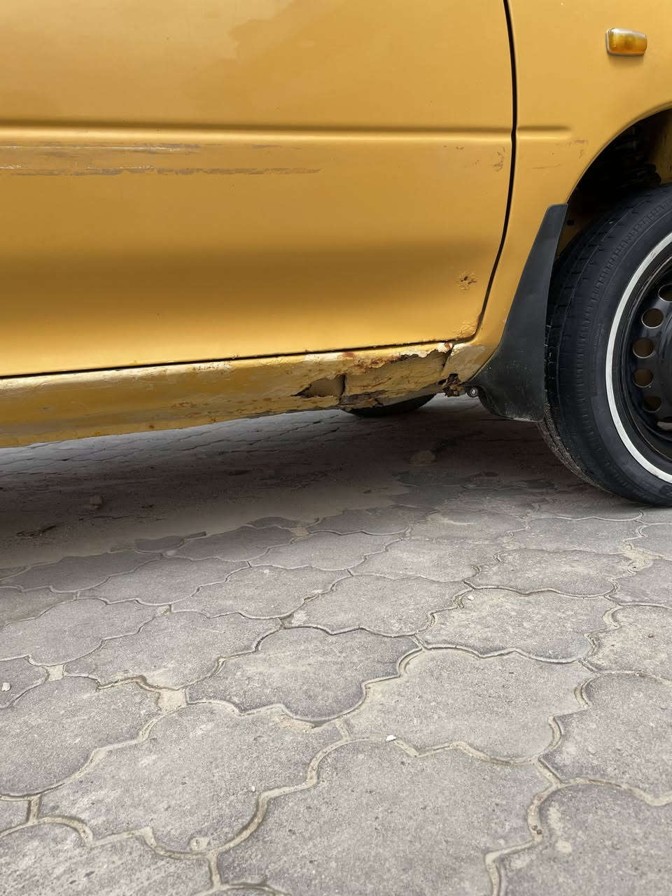 سايبا 15 مكينه حلوه بس كير ثاني يفلت بسمي سنويه تنتهي نهاية 29 مكاني زبير برانكيت  نضيف 27 بيها مجال ***********
