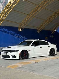 جارجر سكات باك وايد بدي اصل  2022  رقم بغداد باسمي   الموديل :2022 ماش...