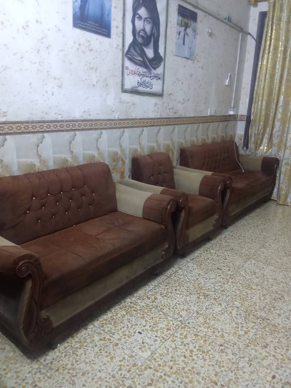 للبيع سعر مناسب
تخم 10 مقاعد 
ثلاجه حجم كبير 
مجمدة حجم وسط


**إذا كنت صاحب هذا الإعلان وتريد حذفه لأي سبب، رجاءا أرسل رسالة إلى الدعم الفني**