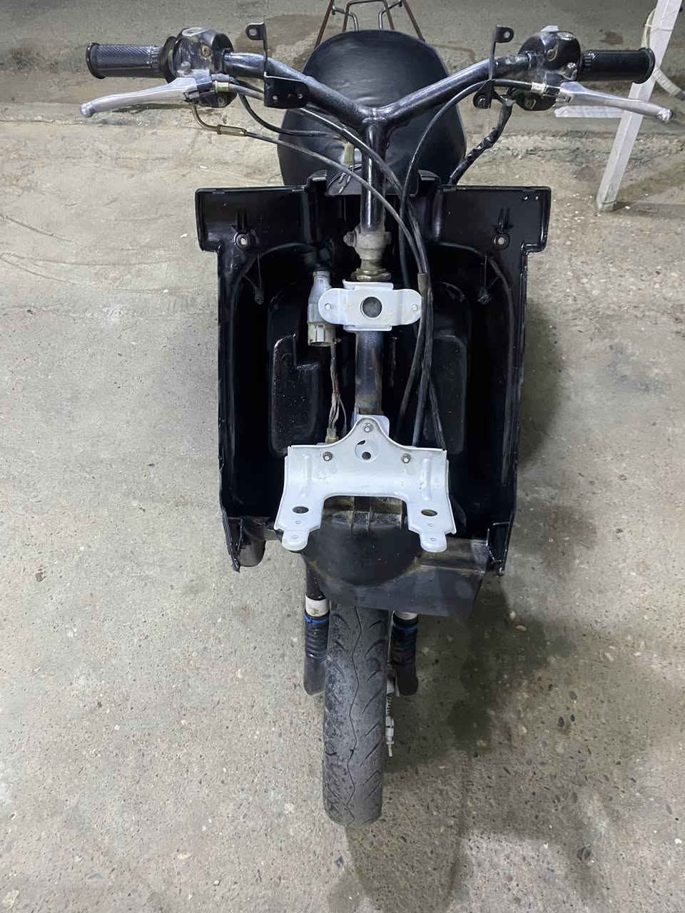 ماطور بزون درع كامل الشاصي كدام العين السعر 160 وبي مجال تحريكه ومعدل نار 🔥 للاستفسار على هذا الرقم ***********
