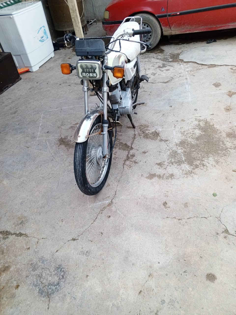 السعر 300 ***********
