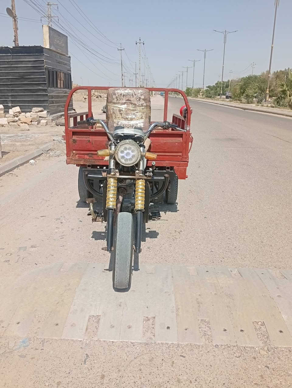 لبيع مديل 11وراق نقص بس ورقه وحده شاصي مكفول مكان ناصرية حي الزهراء ***********
