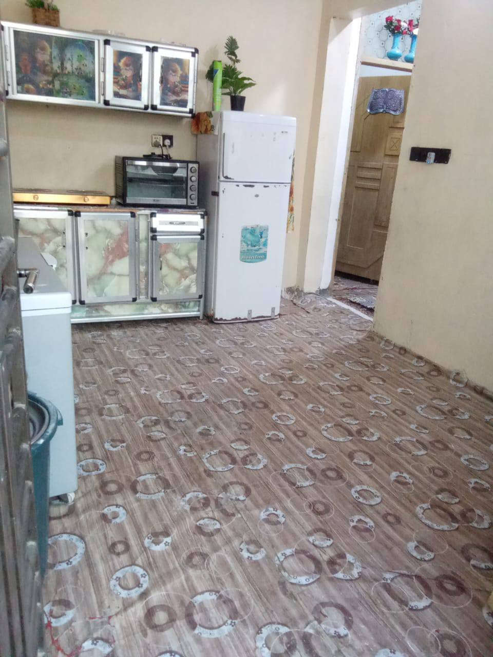 السلام عليكم بيت طابو زراعي سند ٢٥ قريب عل ملعب سيايسن  مساحة أكثر من ٢٠٠ سعر ٥٥ بي مجال ***********
