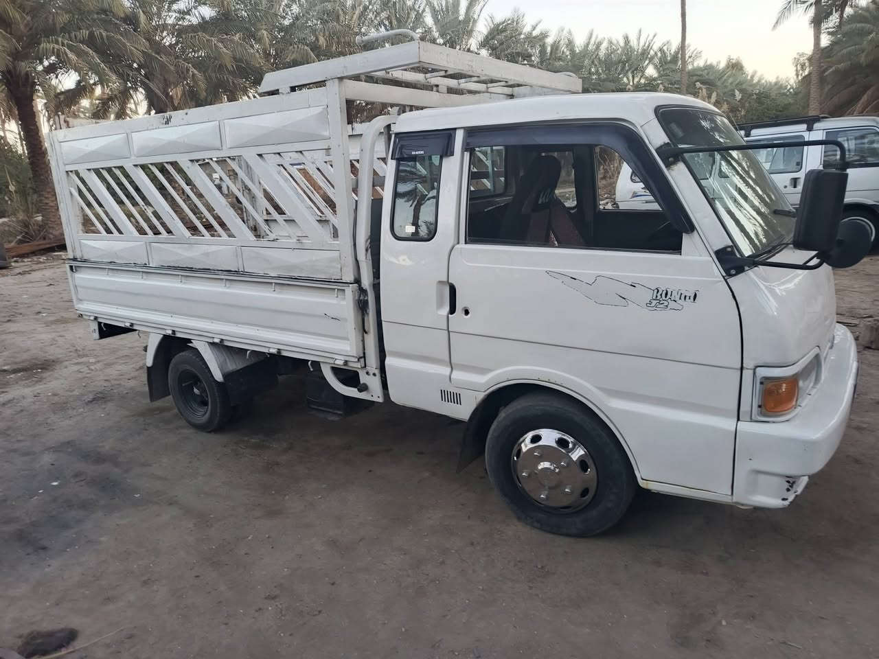 السلام عليكم كيه حمل رقم دياله انكليزي للبيع مكانه كربلاء السعر 53///***********
