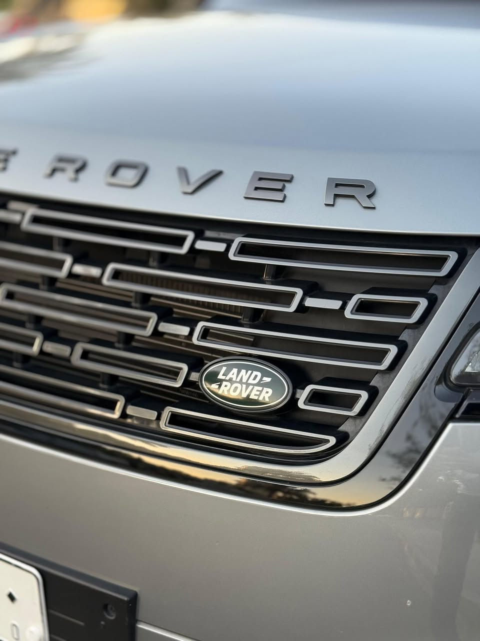 رانج فيلار للبيع 2024
وكالة سردار ضمان 5 سنوان
على ايدي من شركه 
مغلفه ppf
لون رصاصي 
 فوول مواصفات

داخل ابيض واسود 
السياره بعدها بالضمان 
السياره4 سلندر بانزين 
محرك2000 تيربو  
ماشيه 25,000

🛑بانوراما 
🛑كاميرا 
🛑صندوق كهرباء 
🛑كشن جلد 
🛑رادار امامي 
🛑نظام قراءه الخطوط 
🛑كشنات كهرباء 
🛑شفتات ستيرن 
🛑انظمه قيادة متعددة
🛑 السيارة ابيعها الك تروح للفحص كفالة عامة 
🛑السياره رقم بغداد 
السعر. راسل واتساب
  
 للاستفسار ***********
