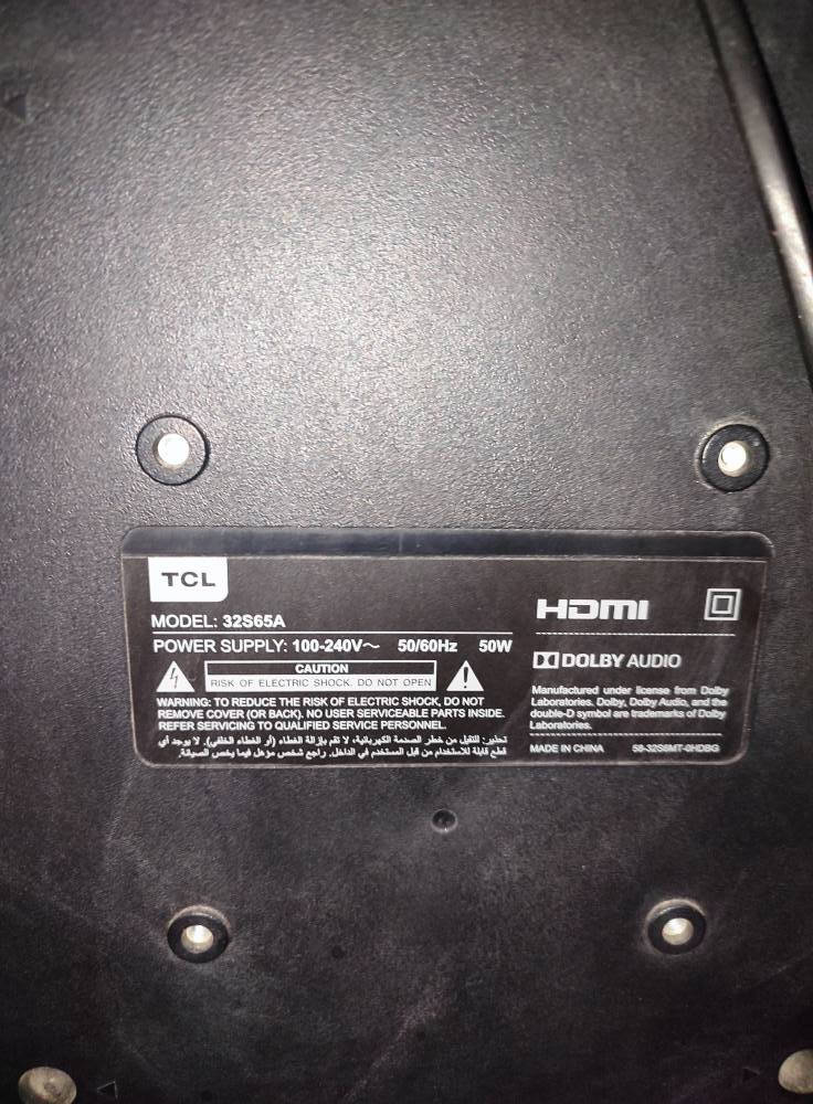 شاشة TCL ذكية 
32 بوصة توفر دقة HD  مع تقنية HDR، وتعمل بنظام Google TV أو Android، مما يتيح الوصول لتطبيقات البث مثل Googal وYouTube، مع دعم Dolby Audio . السعر 130 ألف  مكاني الديوانية حي الفرات للتواصل -واتساب- *********** ديوانية, القادسية
