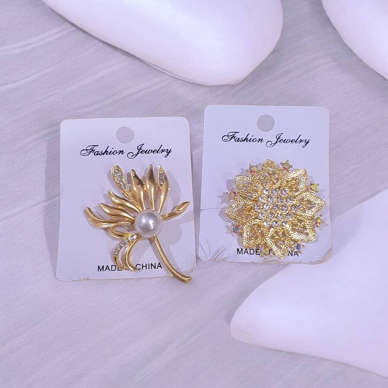 السعر ١٠٠٠ 🥰💫

#كوني_فريدة_مع_اكسسوارات_جولدي
متابعة للصفحة ليصلكم كل ما هو جديد و مختلف لدينا
العنوان :بابل المسيب/شارع الاول مجاور معرض اوسكار 
لدينا توصيل لكل انحاء العراق3000

ادخلو للصفحة و اختارو الي يعجبكم و ارسلو من خلال ارسال مسج عبر
الواتساب ( ***********)
