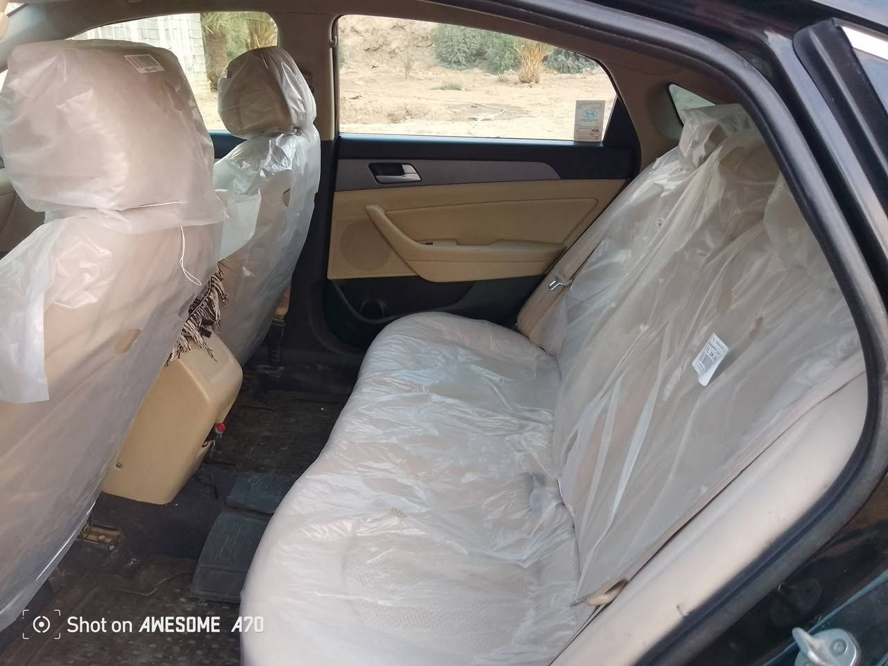 السلام عليكم لبيع سوناتا مريكي مديل 15تبريد حداديه تايرات كله جديده مكفوله من عدى  بنيد وقبق لجنطه مكان دوانيه رقم جديد لسعر 118وبيه مجال رقم قادسيه بسمي رقم جديد دولي صار يومين داخله هزه ***********
