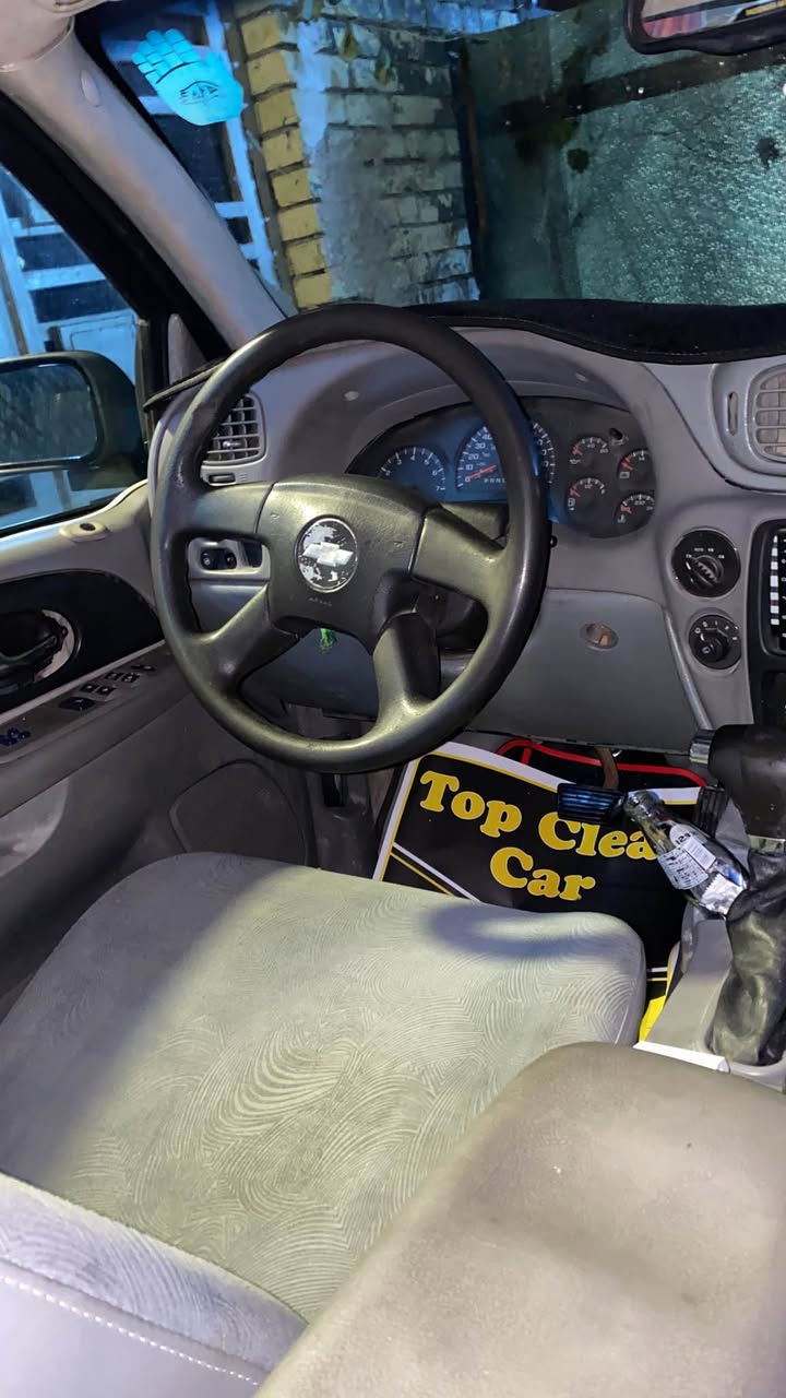 ***********
بلايزر 2008
شكل تاهو مكينه قبق ابيض
بغداد حي العدل Colombo, Sri Lanka
