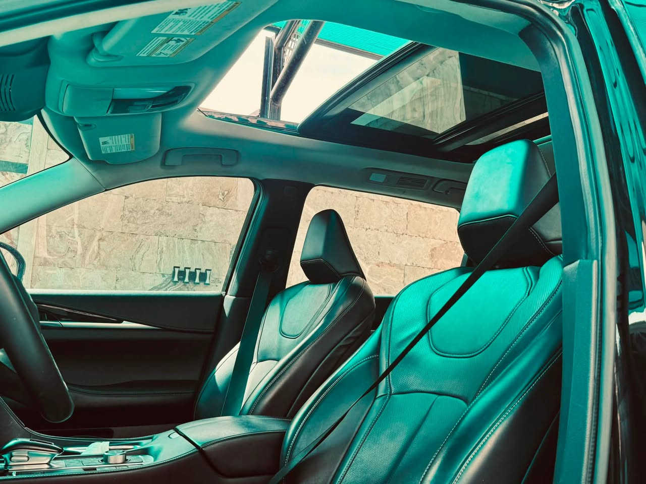 السلام عليكم
بيع او مراوس مع تاهو
الفخامة اليابانية
 انفنتي Qx60  الشكل الجديد 
موديل 2023
اللون اسود ملكي ميتاليك
حادث بسيط بدون اي ضرر داخلي
رقم الشاصي:  5N1DL1ER7PC370341
سيارة نظيفة وجاهزة 
مواصفات عالية 
بانوراما 
بصمة 
رادارات امامية وجانبية وتحديد المسار + نقطة عمياء + هزاز ستيرن
صندوق كهرباء 
7 راكب غرفة واسعة ومريحة
مقاعد جلد + تدفئة + تدفئة مقود 
شاشة كبيرة + Apple carplay + Android Auto 
نظام صوت ممتاز
شاحن لاسلكي
محرك 6 سلندر 3500 قوي و عملي واقتصادي 
ناقل سرعة 9 نمر 
4 وضعيات قيادة 
مرايا شفط
اضاءة لد ذكية 
بصمة صوت للتحدث مع السيارة
ومواصفات كثيرة اخرى 
السيارة ناعمة وعزلها قوي 
السيارة داخلة للعراق شهر 12/2025 واستخدام بالعراق جداً قليل 
رقم اربيل بإسمي
مكان السيارة بابل
السعر  32000$ (320) ورقة
***********
