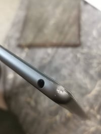 ايباد ٩ • ٦٤ جيجا • نضيف