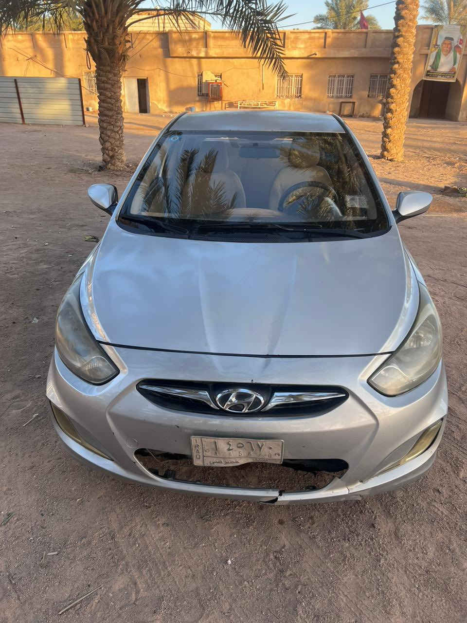 السلام عليكم اكسنت 2013السيارة باسمي الجاملغ الامامي صوب اليسره بي صبغ ويم قبق البانزين الجاملغ بي صبغ محرك 1600 جاهز حدادية جديدة السعر 85 وبيها مجال تواصل اتصال او واتساب فقط ***********
